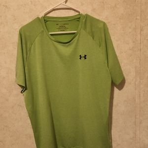 ๐ข Under Armour Green Short Sleeve Performance Tee
